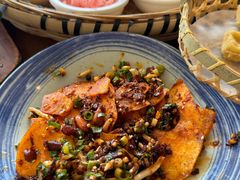 -包整·丝娃娃(一览甲秀楼风景店)