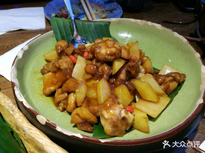 雀舞云南菜(乐客城夏庄路店)竹叶鸡图片 - 第1张