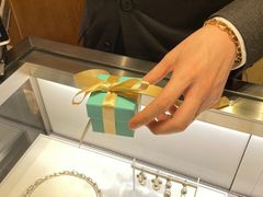 -Tiffany & Co.蒂芙尼
(杭州万象城店)