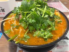 -肥汁米蘭香港米线(定西路店)