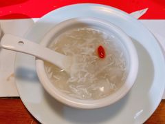 -荷风细雨·中国茶宴(碧云店)