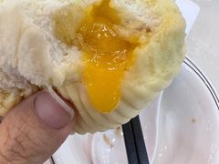 蛋黄流沙包-春满人间酒楼(园岭中路店)