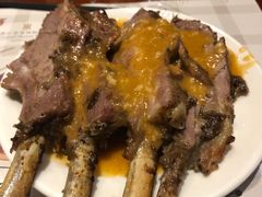 -荣誉国际酒店-云顶旋转餐厅