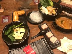 -呷哺呷哺 小火锅 (浦东新欧尚超市店)