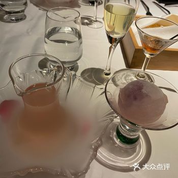 我们点了390元的套餐，主餐是台塑牛排
