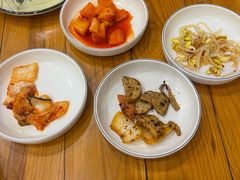 -长寿参鸡汤(朝韩风情街店)