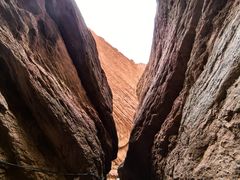 -天山神秘大峡谷