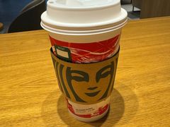 -星巴克臻选(上海中环广场2F店)