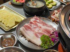 -围炉肉舍丹东海鲜烤肉·烤活鳗(步行街店)