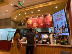 -The Habit Burger Grill 哈比特汉堡(爱琴海店)