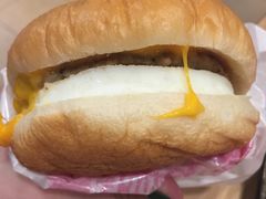 猪柳蛋汉堡-麦当劳(总统大酒店店)