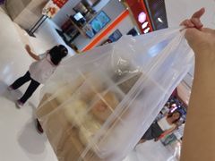 -白玉兰食品甜凤店(合生汇店)