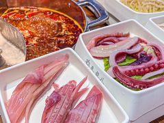 -来龍儿鲜切牛肉自助老火锅