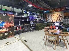 -都市枪神实弹射击俱乐部