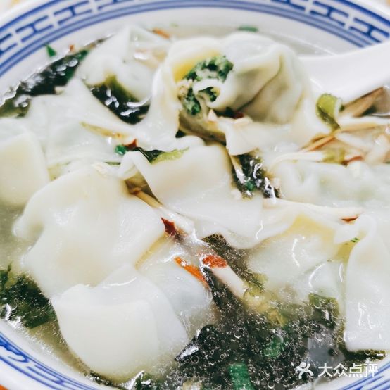 胖妹馄饨店