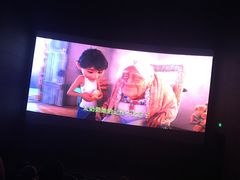 -CGV影城(滨江天街IMAX店)