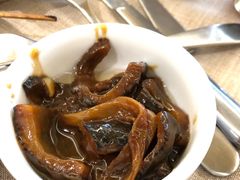 葱烧海参-东方红海鲜百汇(国际大厦店)