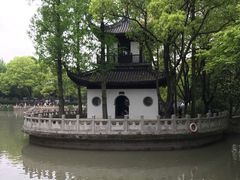 -汇龙潭