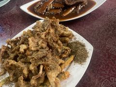 -三居鲁味坊黄焖鸡(山大路店)