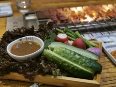 -河坝烧烤串城(银亭路店)