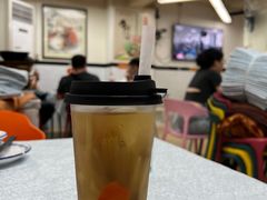 茅根竹蔗水-天宝食坊·啫啫煲大排档(西华路店)