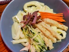 纳瓦凉皮孑-纳瓦新疆菜(银都店)