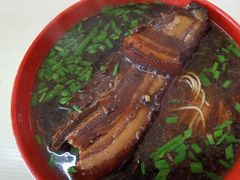 -小龙大肉面馆