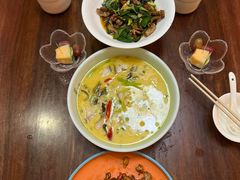 -泡桐树孙二娘私房菜