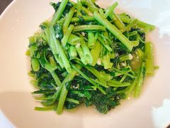 清炒当季时蔬-望乡楼上海菜(日月光店)