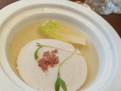 -映水芙蓉(长宁来福士店)