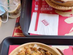 -华记煲仔华·煲仔饭(三元里万科里店)