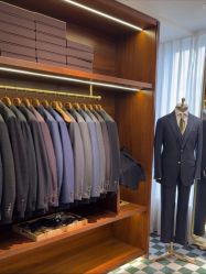 -优刻西服西装定制(金轮国际广场店)