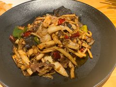 -十三式重庆江湖菜(金茂览秀城店)