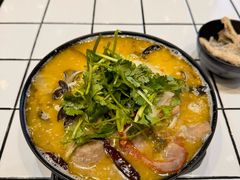 -肥汁米蘭香港米线(长宁来福士店)
