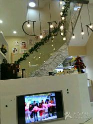 -新蝶变皮肤管理中心