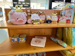 -东荟城名店仓