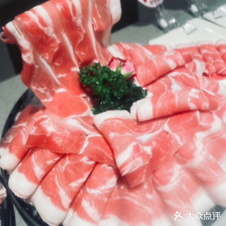 天冷了,一起来海底捞洗筷子吧!