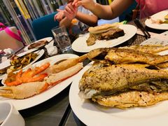 -上海滴水湖皇冠假日酒店