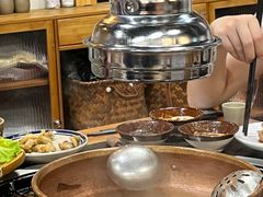 -阿山卓·野生菌火锅·纳西火塘烤肉