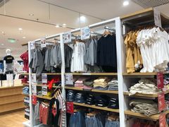 -优衣库(海口秀英万达广场店)