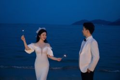 -莫兰迪婚纱摄影