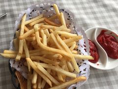 -起士林西餐厅(东经路店)
