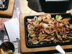 -吞鱼兽麻辣烤鱼(万达店)