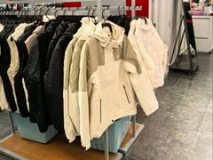 -燕莎奥特莱斯购物中心