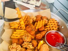 -J Create城市露营咖啡·简餐·宠物(上海动物园店)