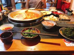 -王婆乔鲜鱼自助火锅(蜀汉路店)