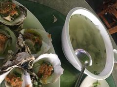 -四川小胡子海鲜(丁村万人海鲜广场店)