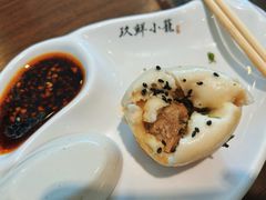 上海生煎包-玖鲜小笼(中山广场店)