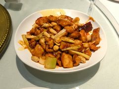 -凯鸽酒楼•雁北民间菜(云冈石窟店)