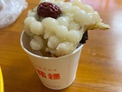 豆沙馅梅花糕-瞻园面馆鸭血粉丝汤(老门东店)